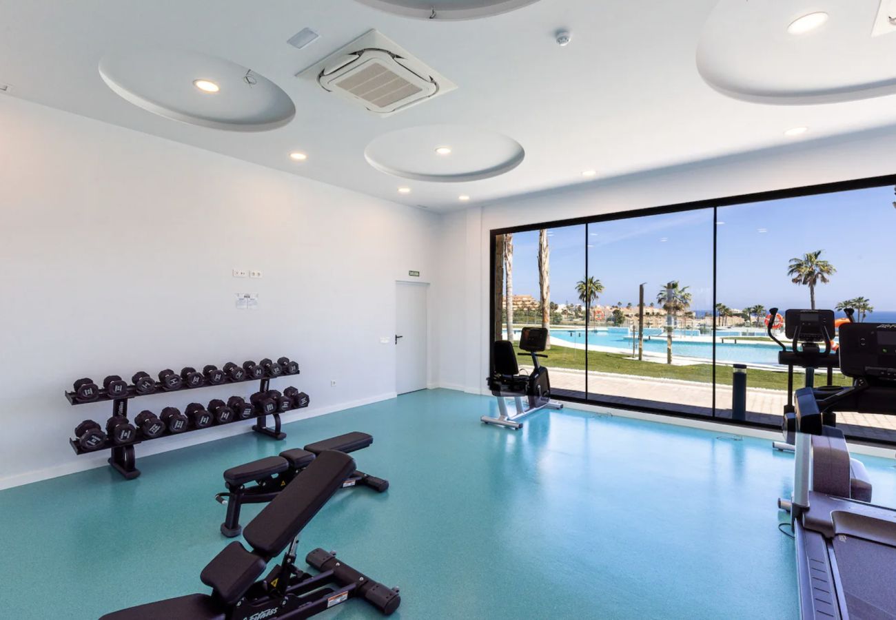Apartamento en Mijas Costa -  auto_awesome Did you mean: Santa Barbara Heights luxury apartment overlooking the pool! 61 / 5,000 ¡Apartamento de lujo en Santa Barbara Heights con vista a las piscinas!