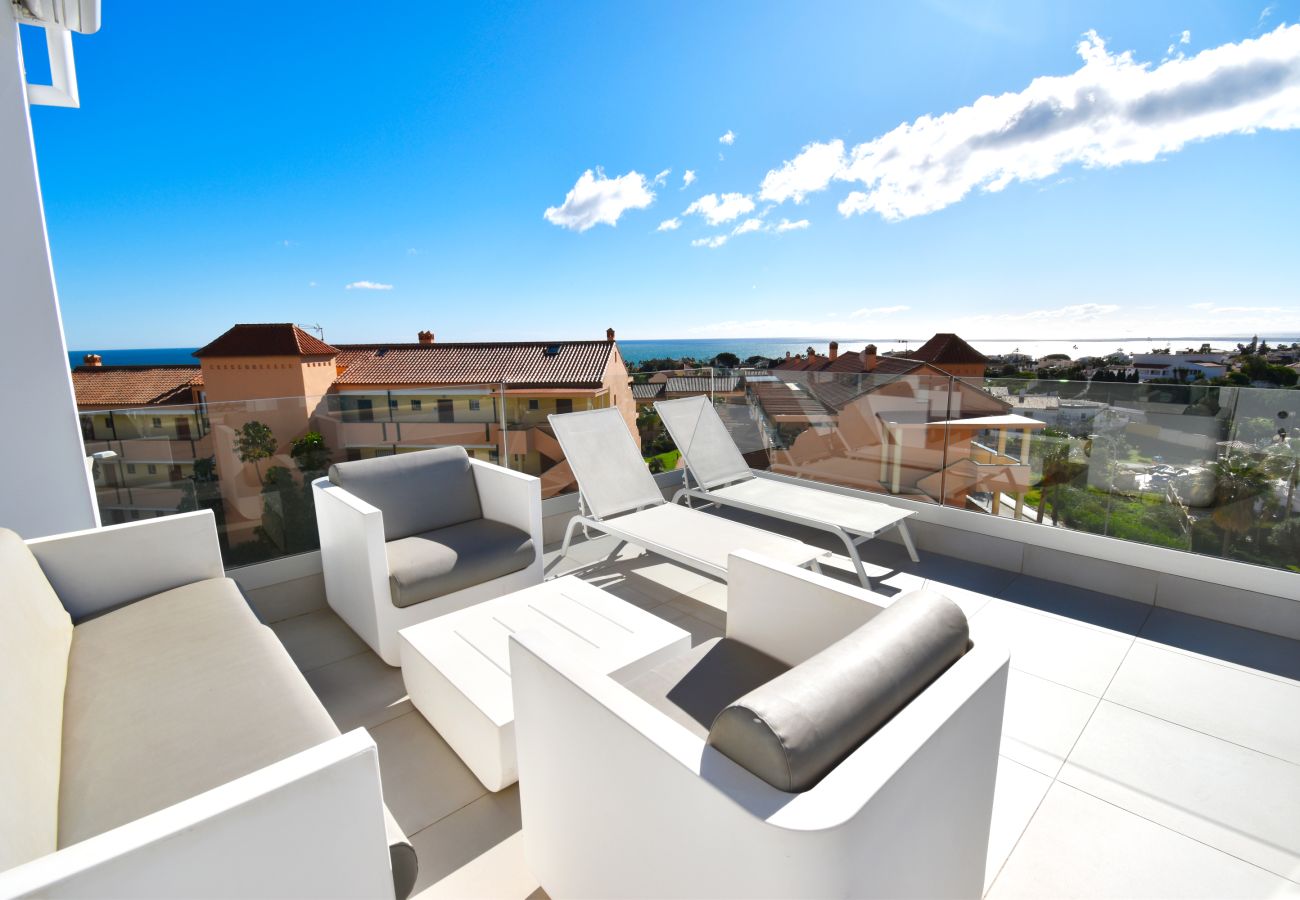 Apartamento en Mijas Costa - Apartamento en planta alta | Vistas al mar y piscina preciosas