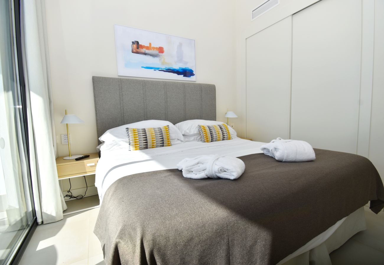 Apartamento en Mijas Costa - Apartamento en planta alta | Vistas al mar y piscina preciosas