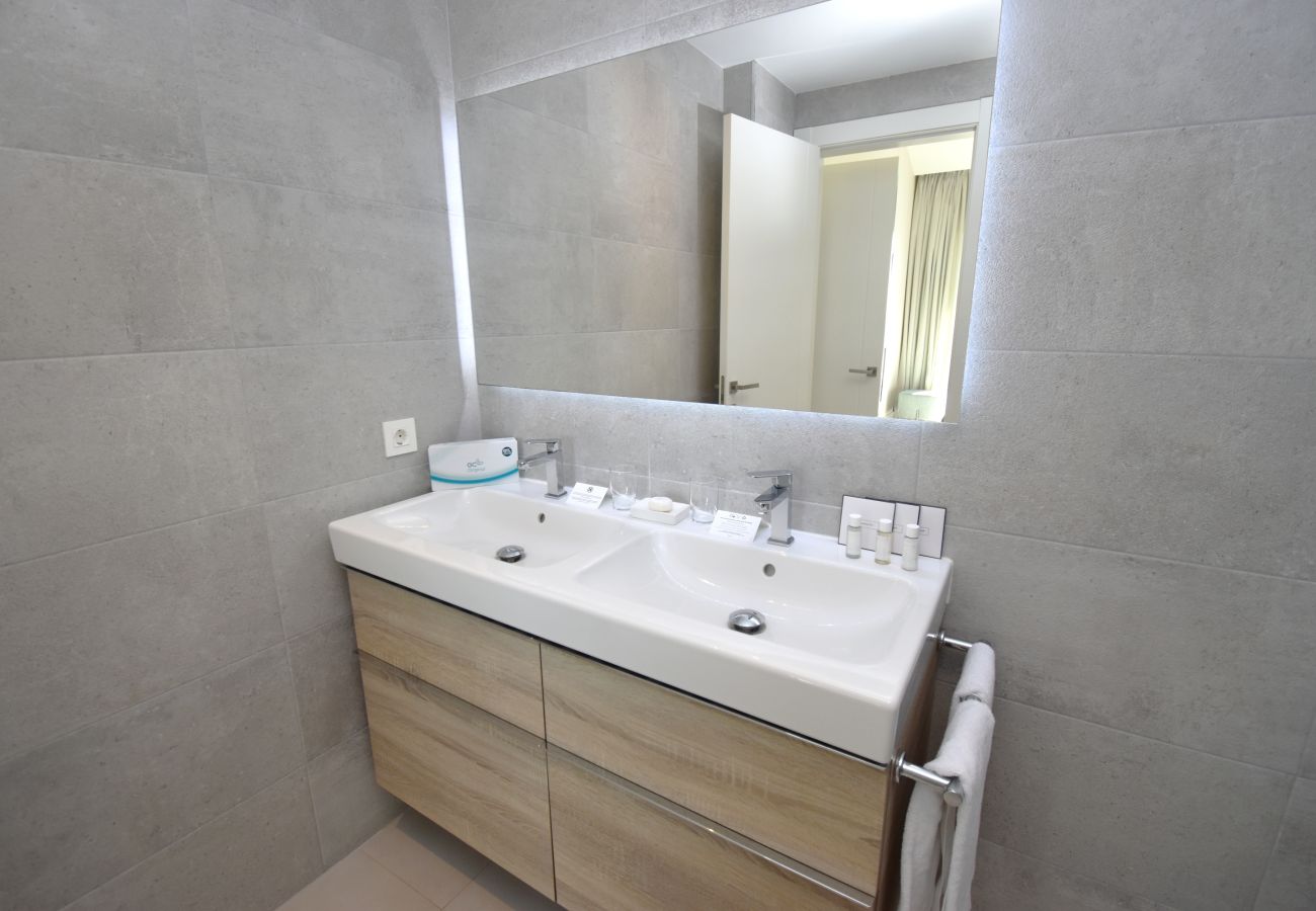 Apartamento en Mijas Costa - Apartamento en planta alta | Vistas al mar y piscina preciosas