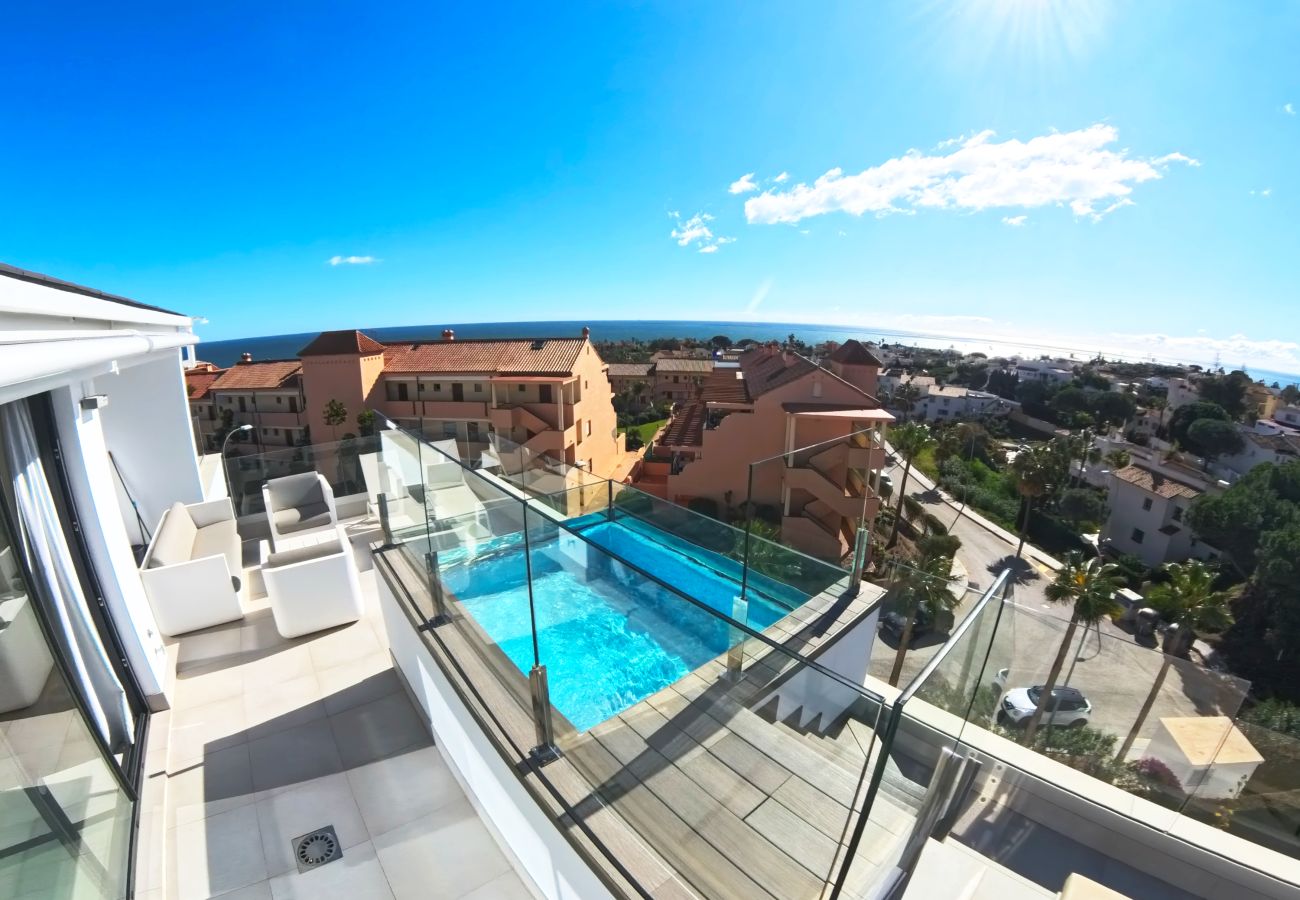 Apartamento en Mijas Costa - Apartamento en planta alta | Vistas al mar y piscina preciosas