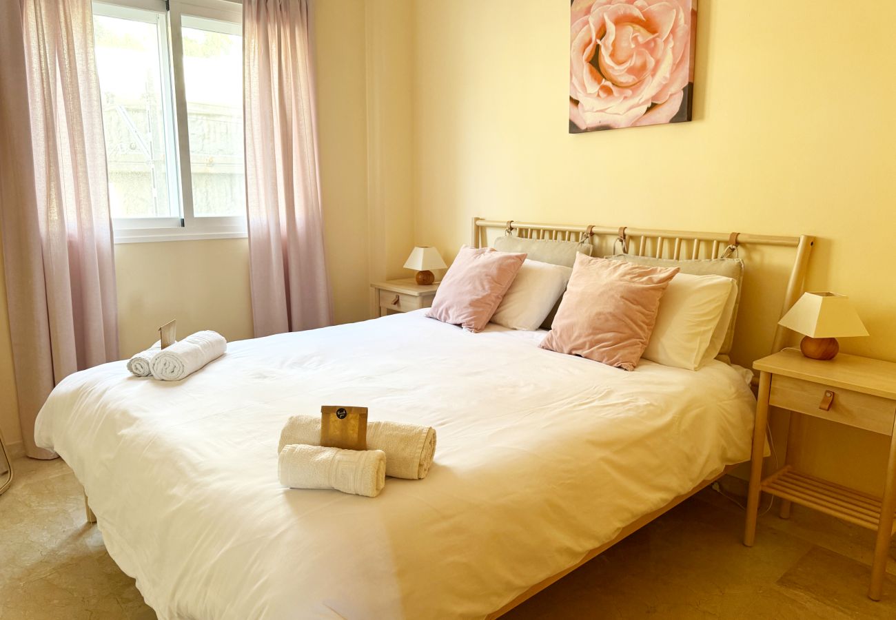 Bedroom Holiday Rentals