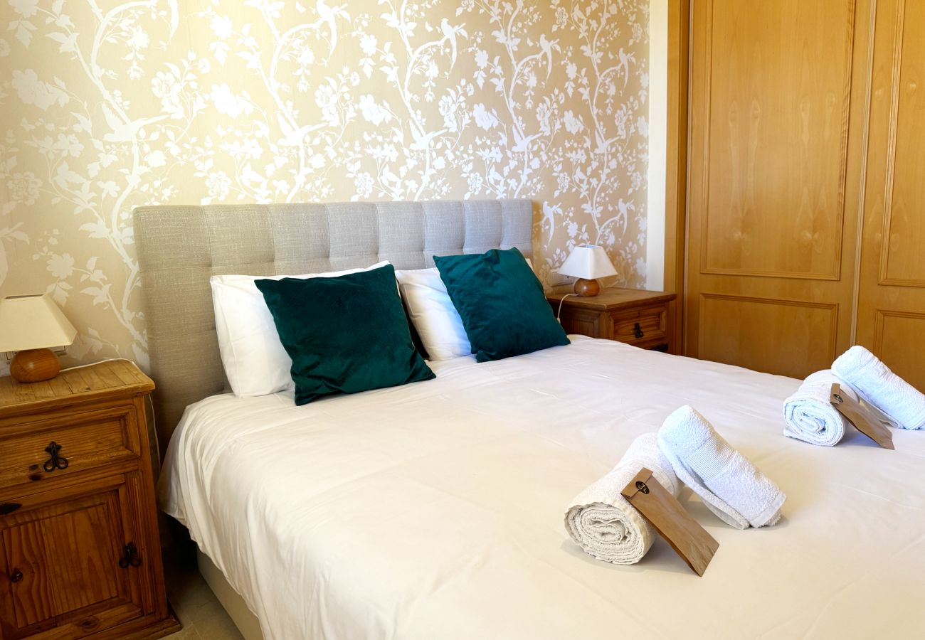 Bedroom Holiday Rentals
