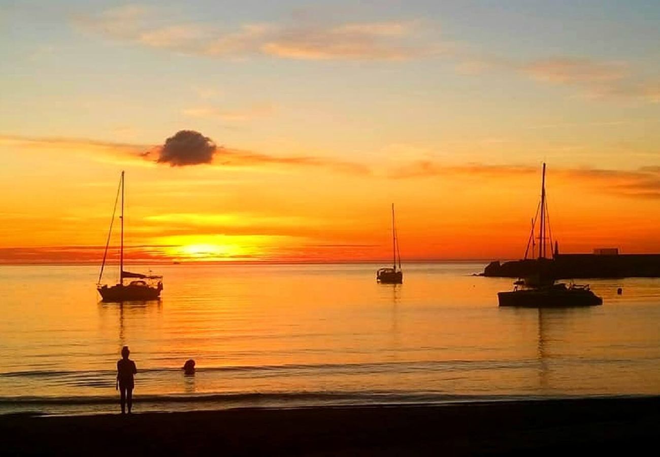 sunset sea exterior