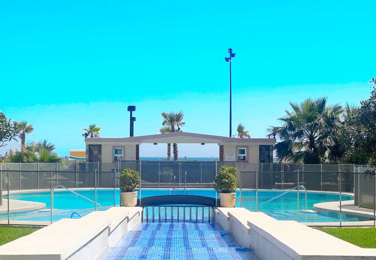 pool vacation