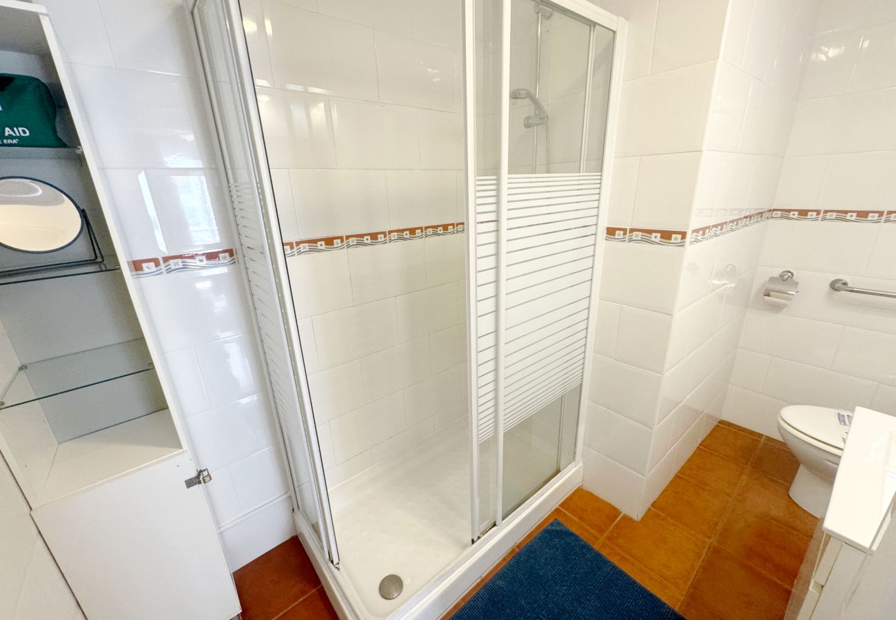 bathroom-property-management