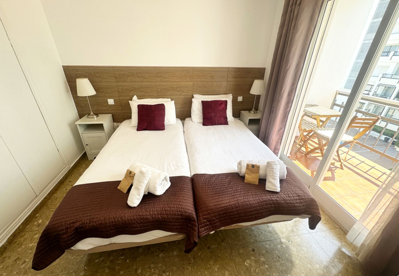 bedroom-sea-view