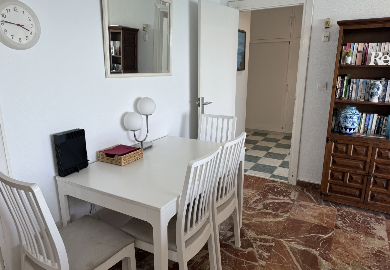 Lounge property management