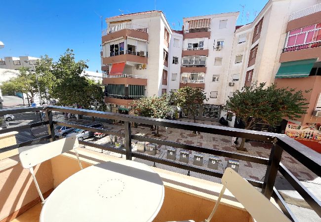 Studio in Torremolinos - Studio San Francisco walk to Torremolinos town centre