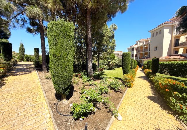 Apartment in Mijas Costa - Luxury Penthouse with Panoramic Sea Views | Walk to Beach & Dining – Fuengirola - by Mediterra Rentals  Apartment in Mijas Costa - Luxury Penthouse with Panoramic Sea Views | Walk to Beach & Dining – Fuengirola - by Mediterra Rentals