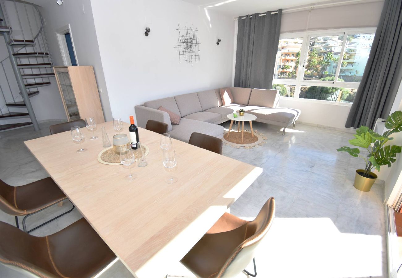 Lounge property management