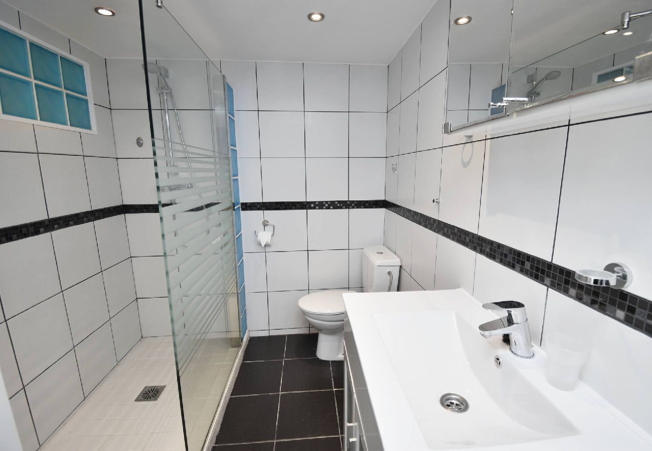 Bathroom Holiday Rentals