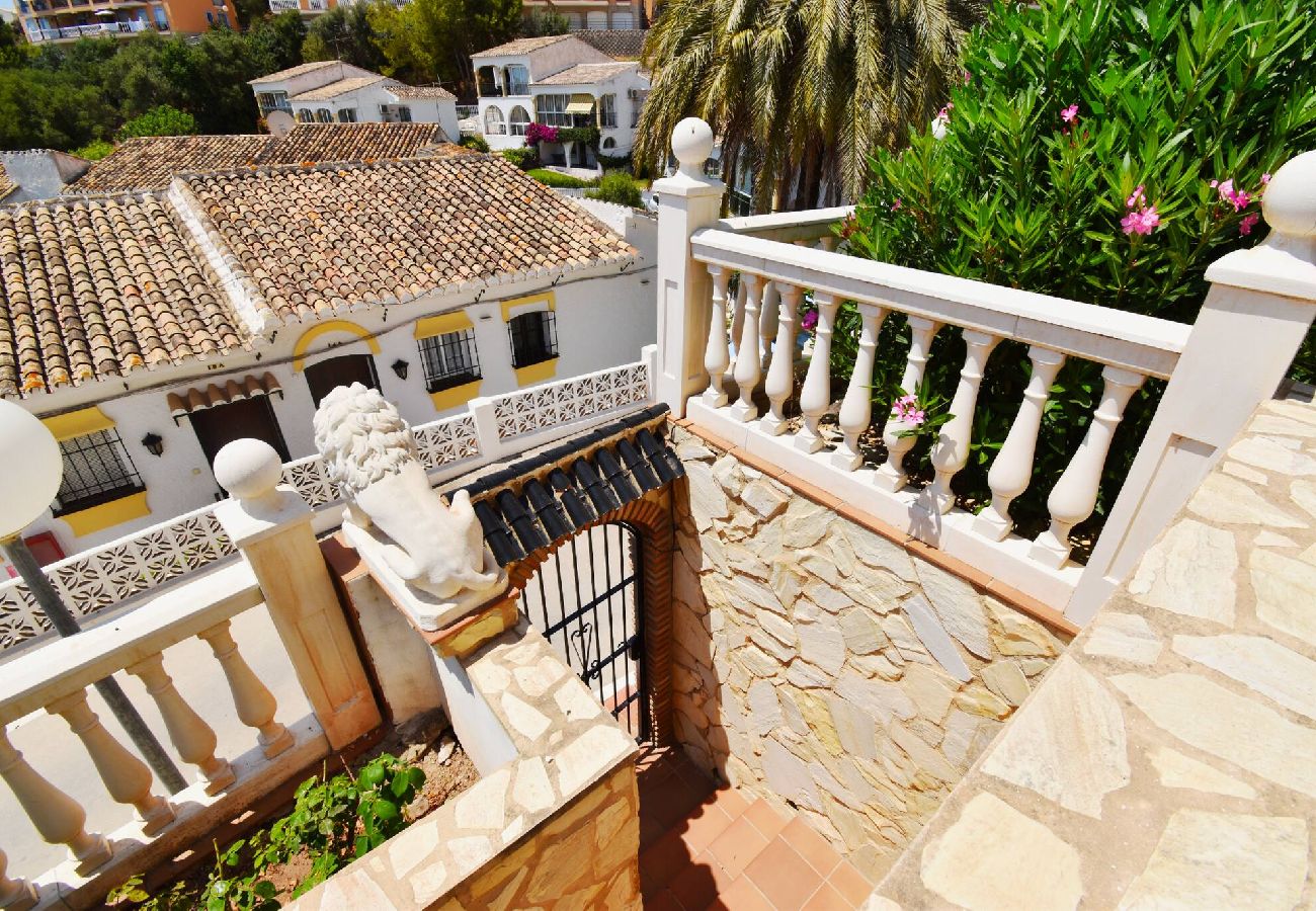 Garden Views vacations
