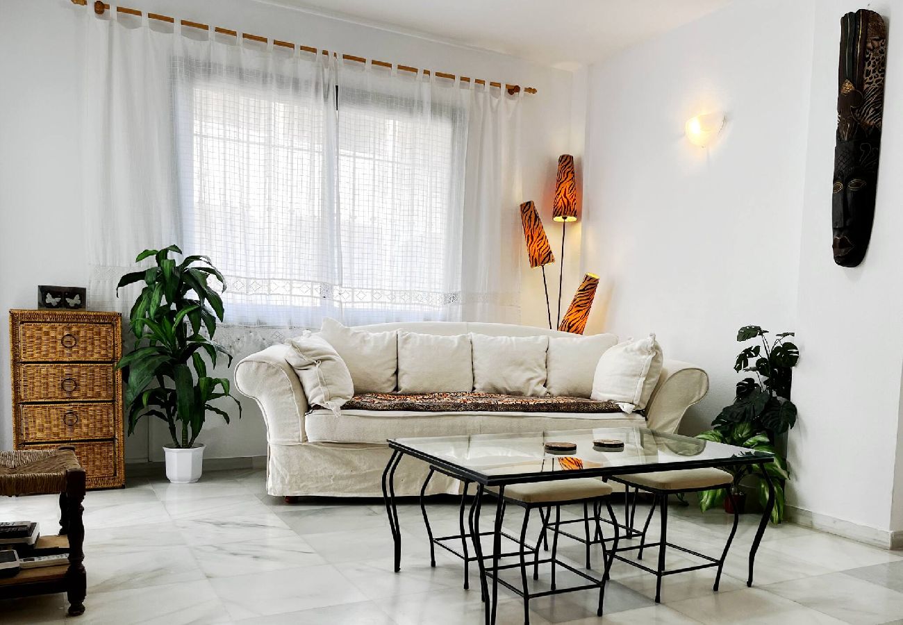 Lounge property management
