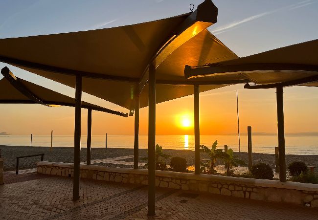 Apartment in Mijas Costa - Arkadia – Luxury Beachfront Apartment with Panoramic Sea Views in Fuengirola – by Mediterra Rentals Apartment in Mijas Costa - Arkadia – Luxury Beachfront Apartment with Panoramic Sea Views in Fuengirola – by Mediterra Rentals