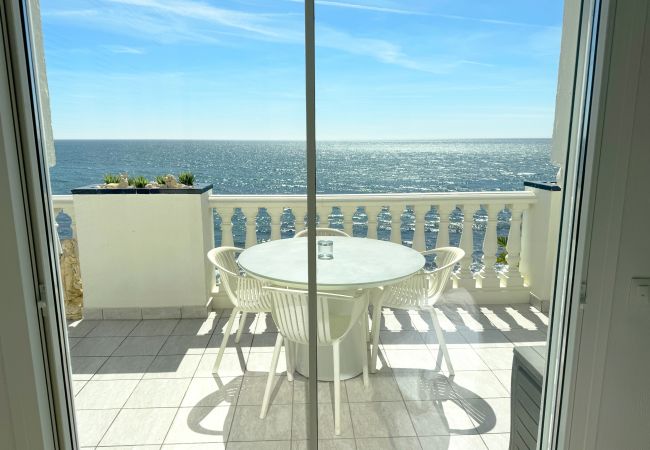 Apartment in Málaga - Arkadia, right on the beach with special sea views 