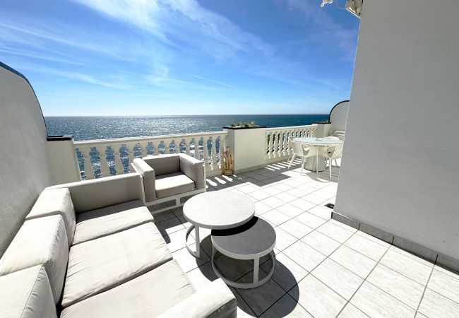 Apartment in Málaga - Arkadia, right on the beach with special sea views 