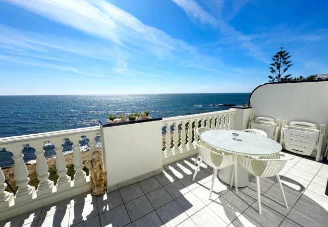 Apartment in Málaga - Arkadia, right on the beach with special sea views 