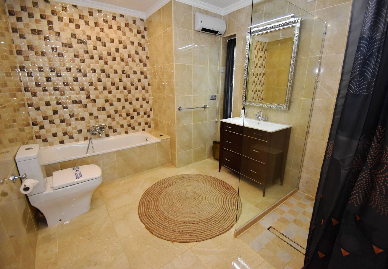 Bathroom Holiday Rentals