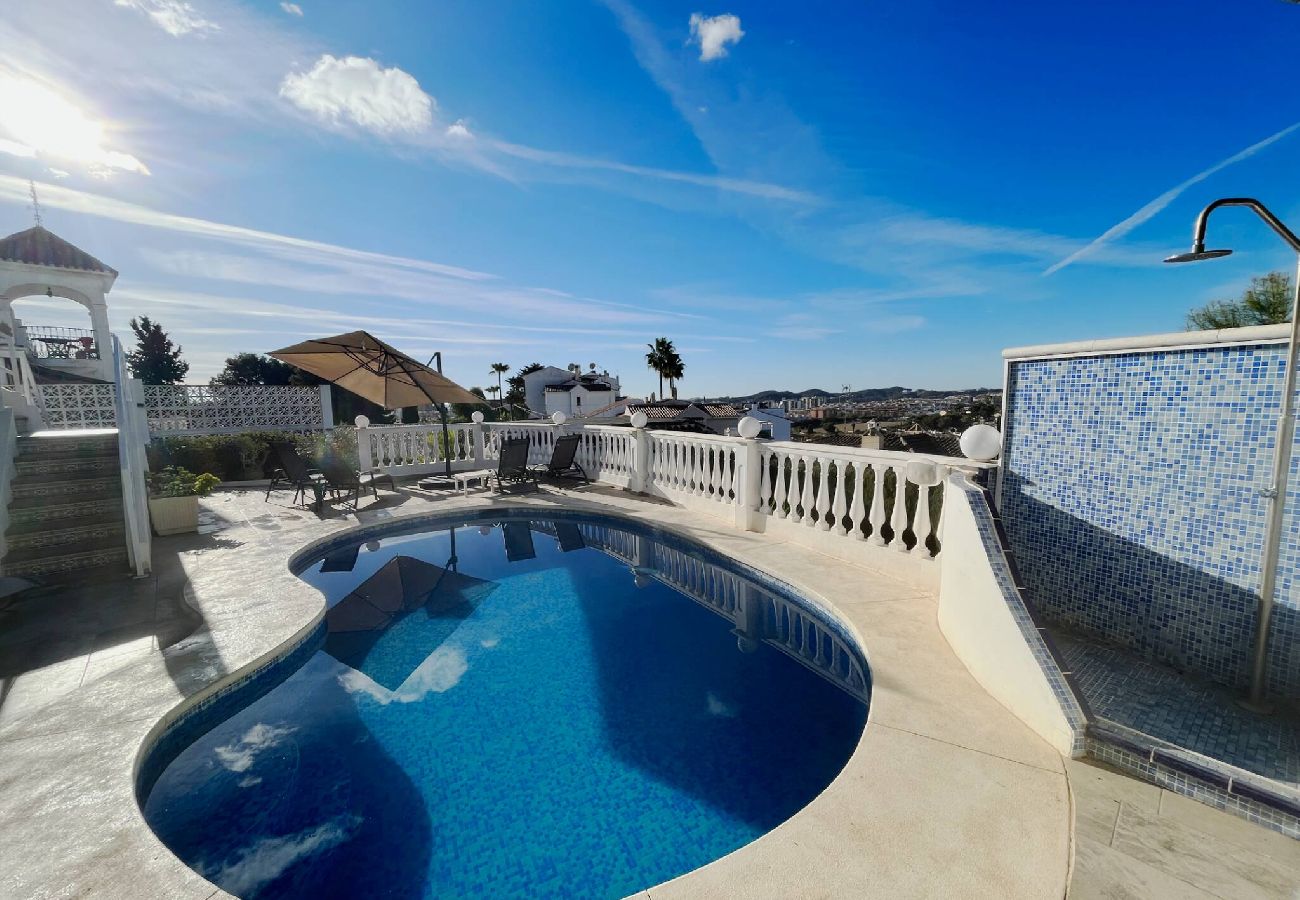 Swimming pool Vacations