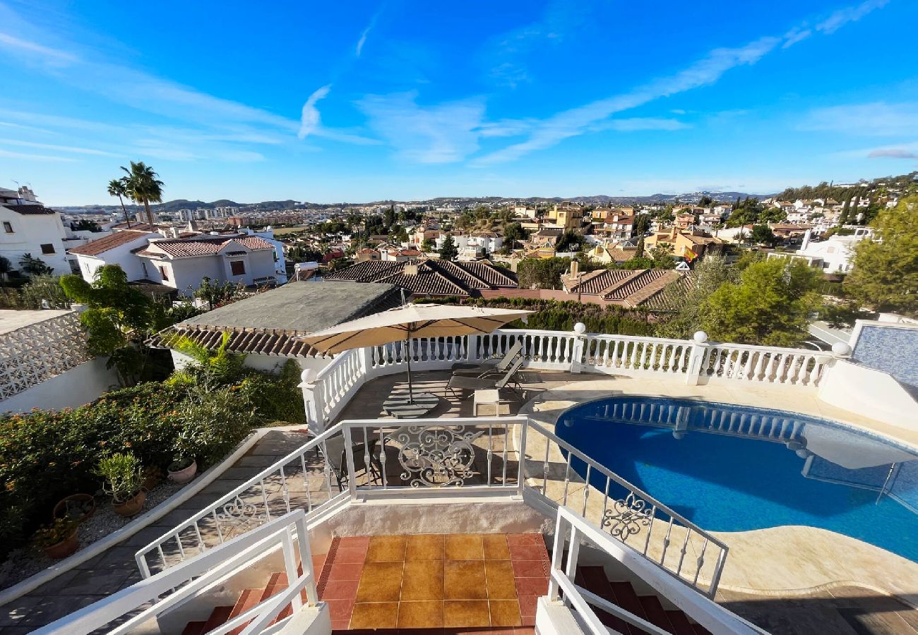 Swimming pool Vacations