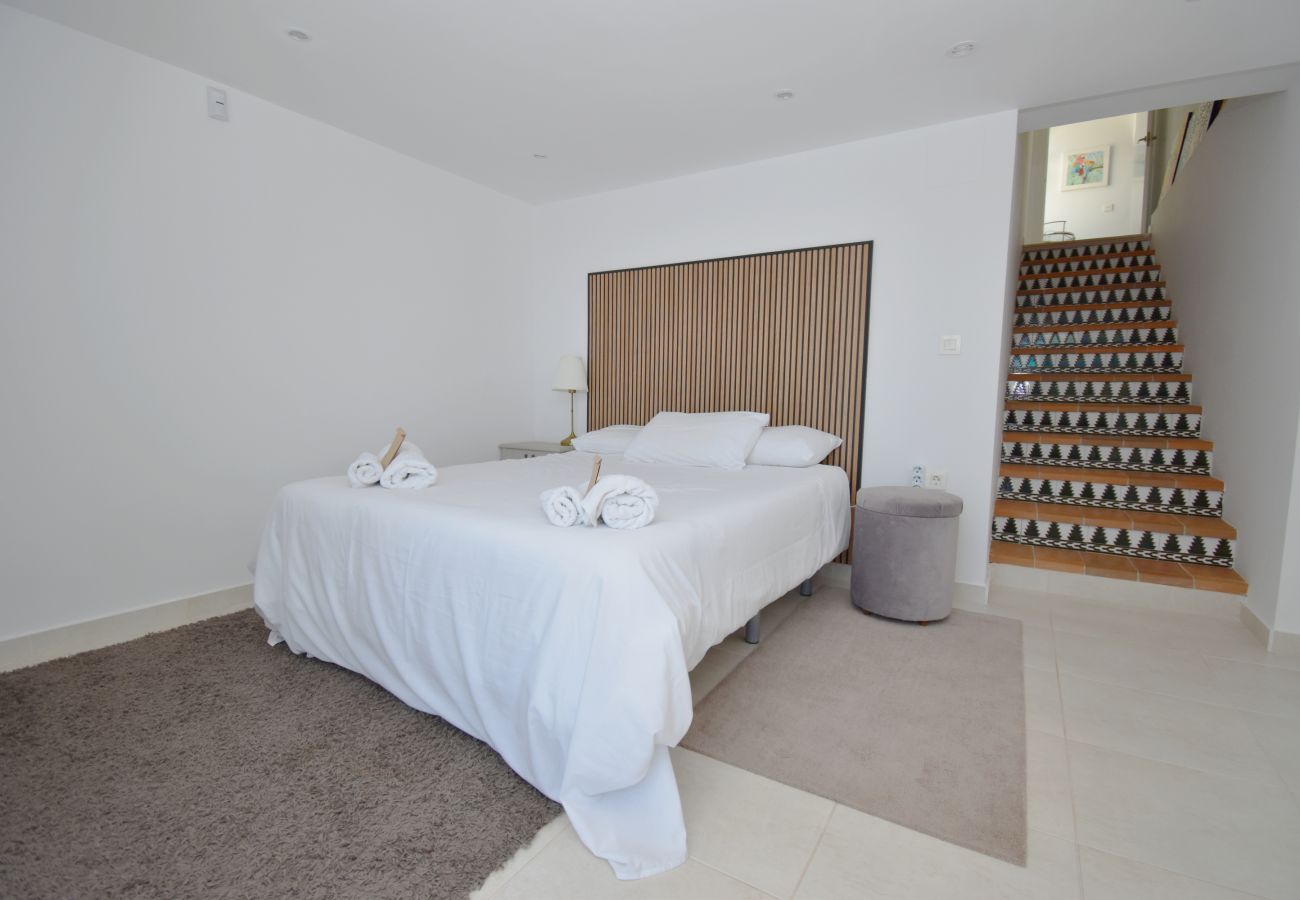 Bedroom Holiday Rentals