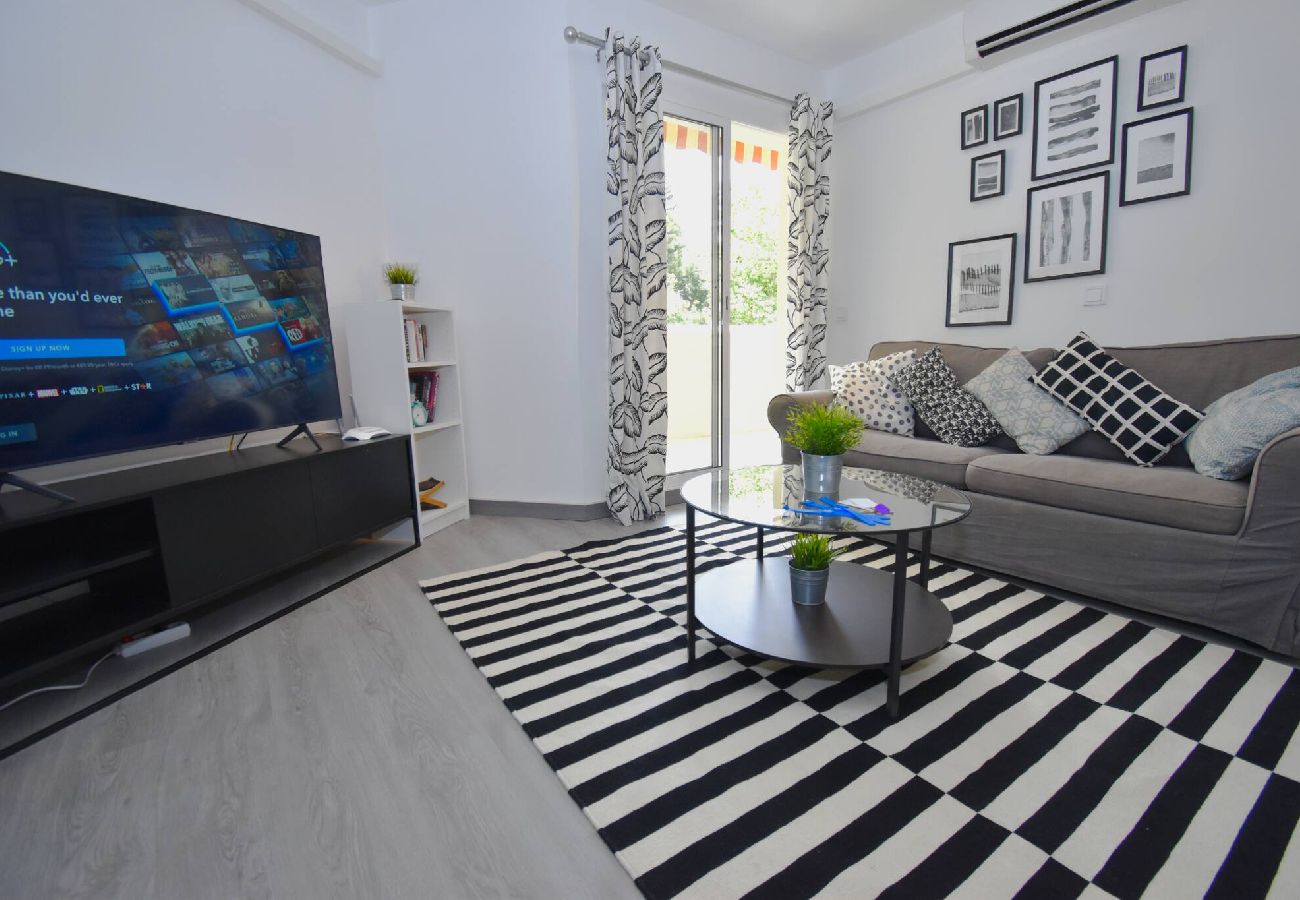 Lounge property management