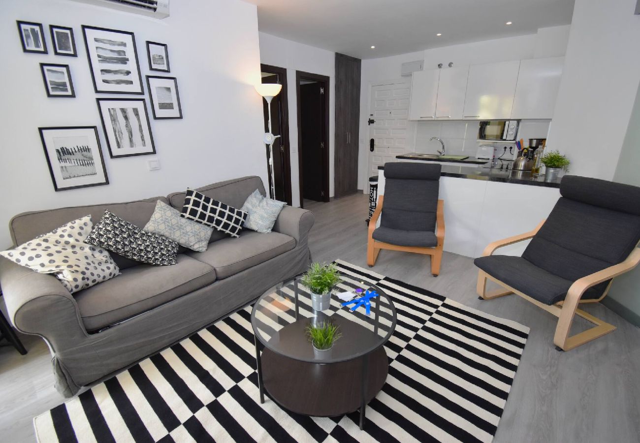 Lounge property management