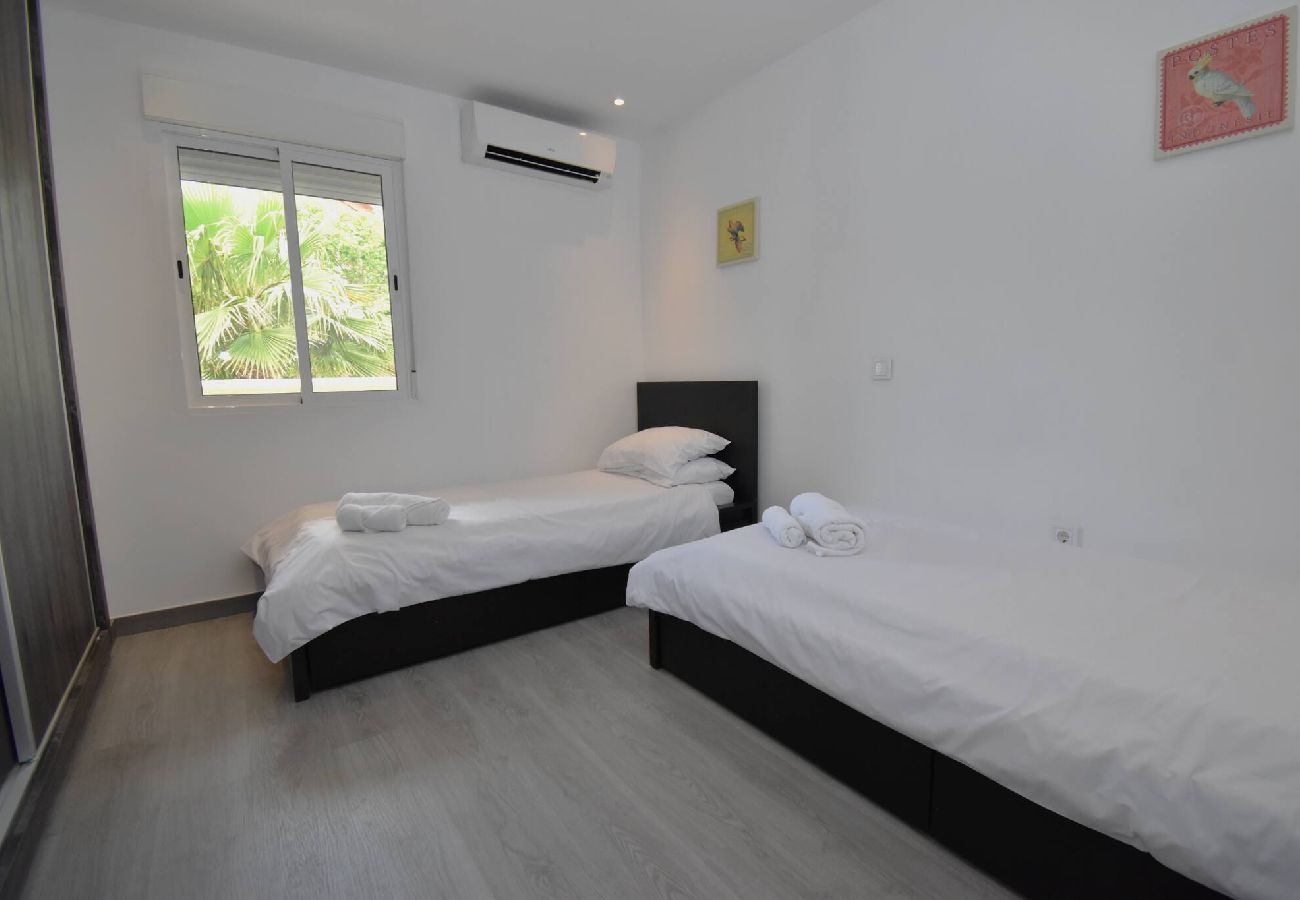 Bedroom Holiday Rentals
