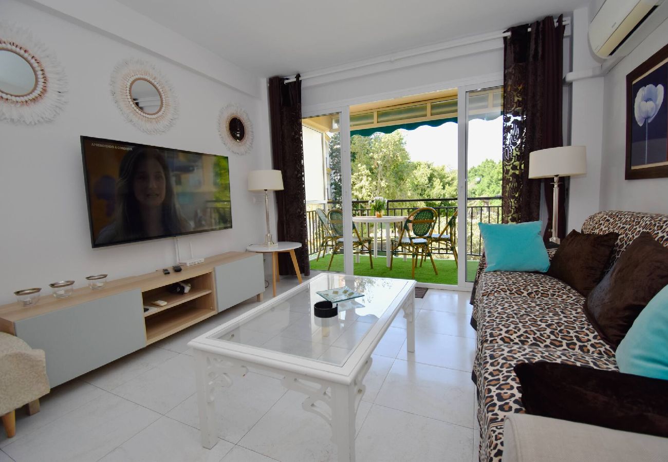 Lounge property management