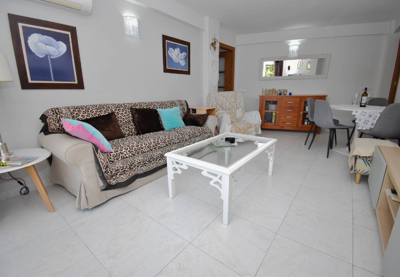 Lounge property management
