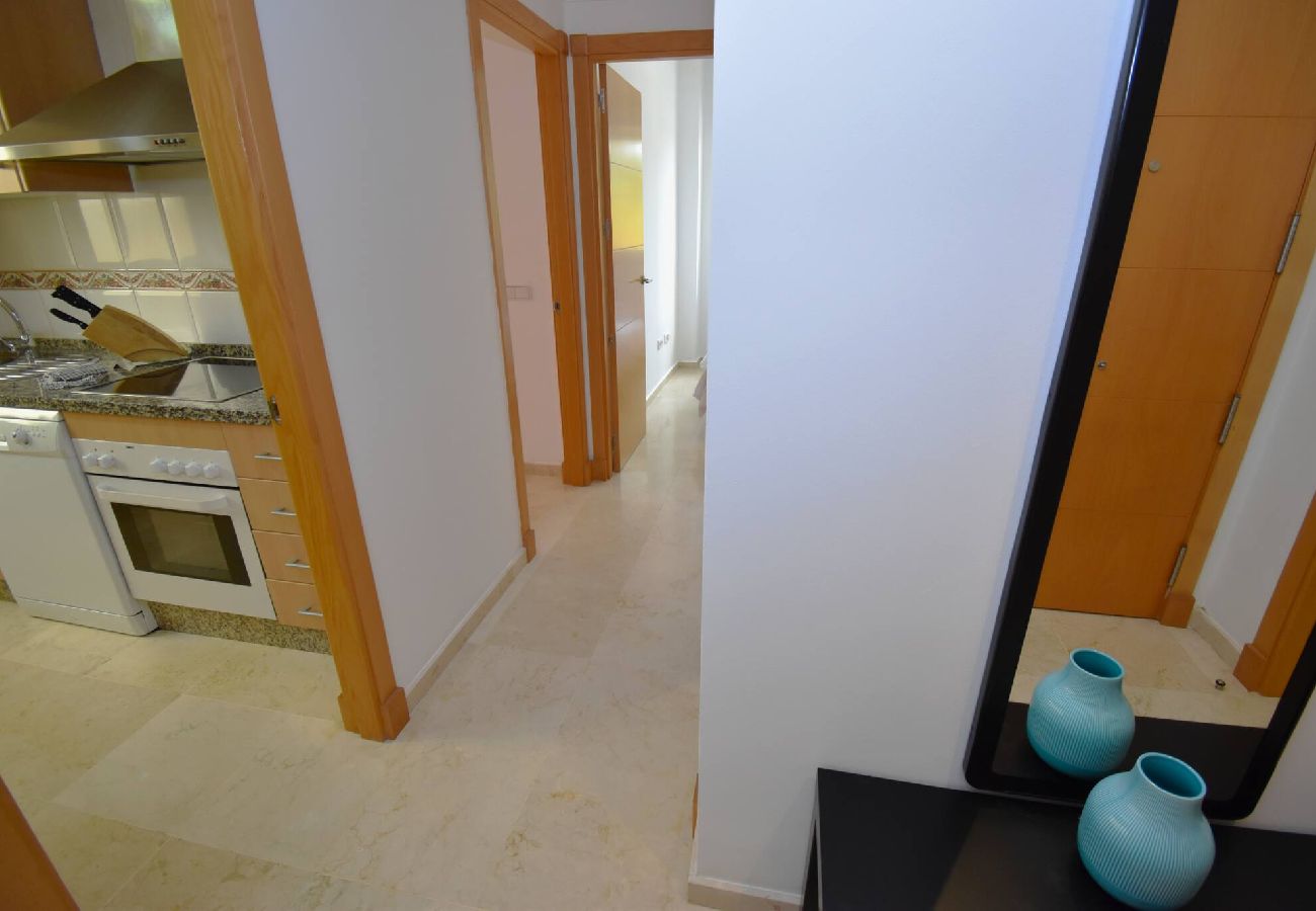 Apartment in Benalmádena - Benalmádena 2 bed - Spacious, Pool & 2-Car Parking