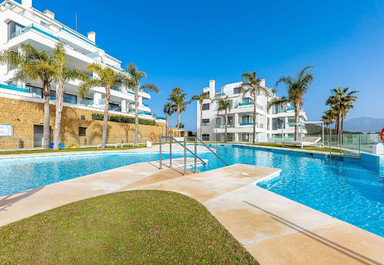 Swimming pool Vacations