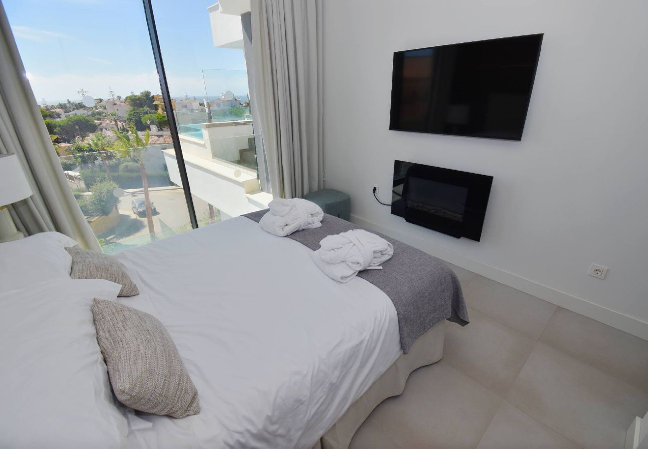 Bedroom Holiday Rentals