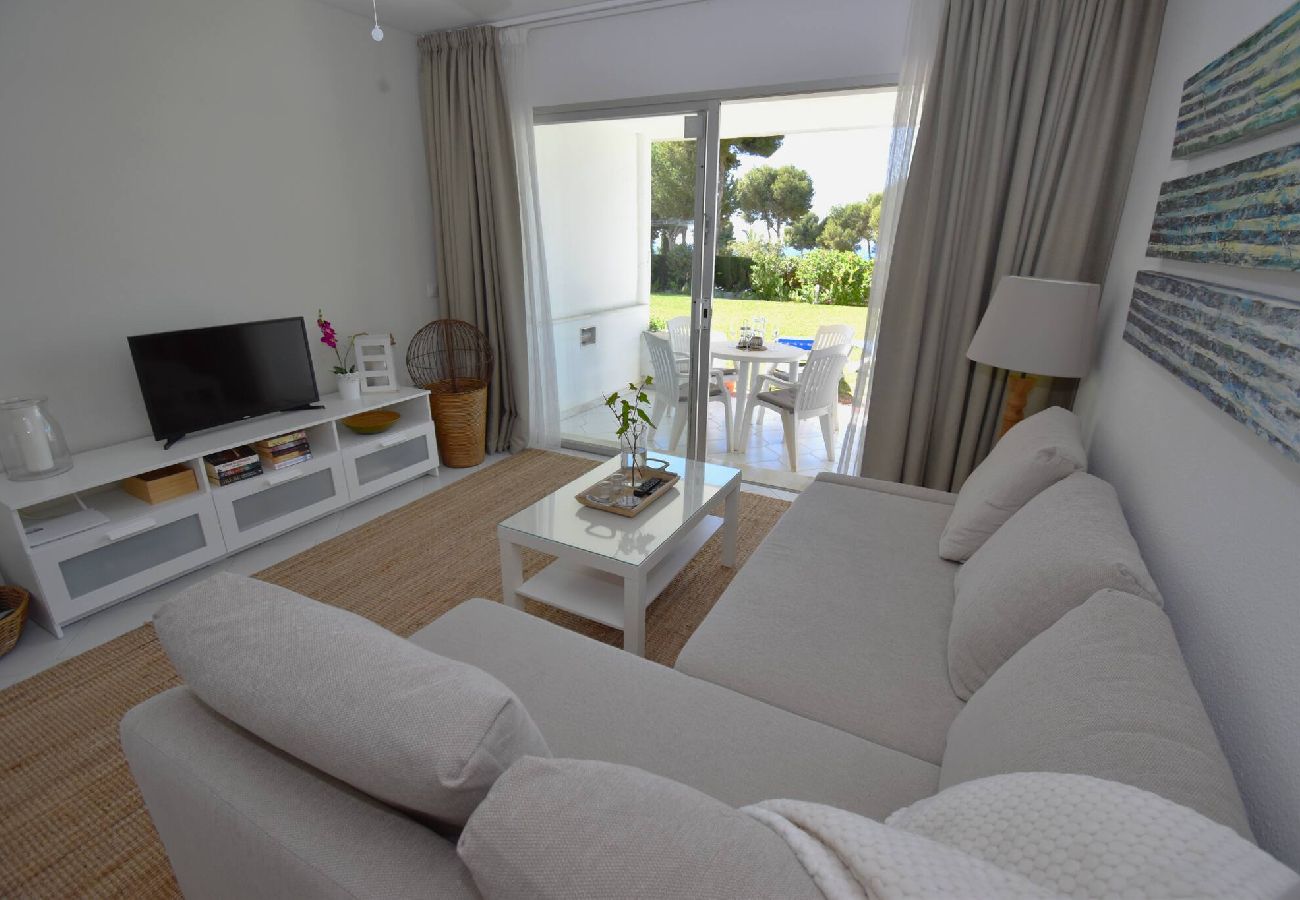 Lounge property management