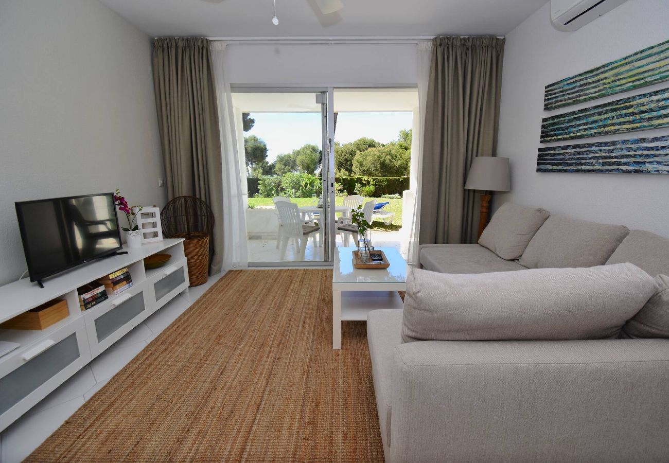 Lounge property management