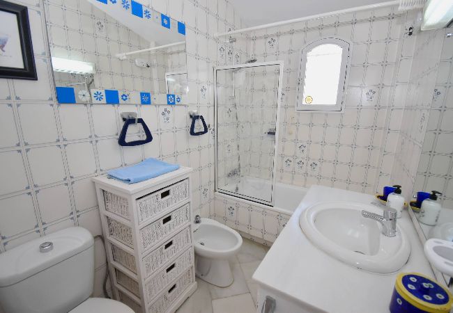 Terraced House in Mijas Costa - Calahonda Beach House – Walk to Shops, Pool, Garden & Parking - by Mediterra Rentals  Terraced House in Mijas Costa - Calahonda Beach House – Walk to Shops, Pool, Garden & Parking - by Mediterra Rentals