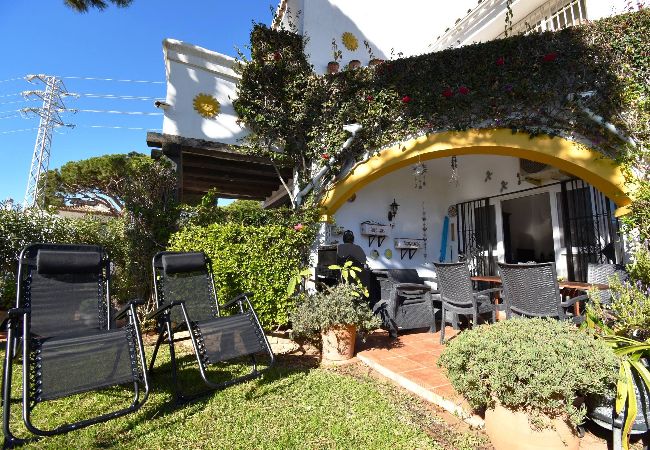 Terraced House in Mijas Costa - Calahonda Beach House – Walk to Shops, Pool, Garden & Parking - by Mediterra Rentals  Terraced House in Mijas Costa - Calahonda Beach House – Walk to Shops, Pool, Garden & Parking - by Mediterra Rentals