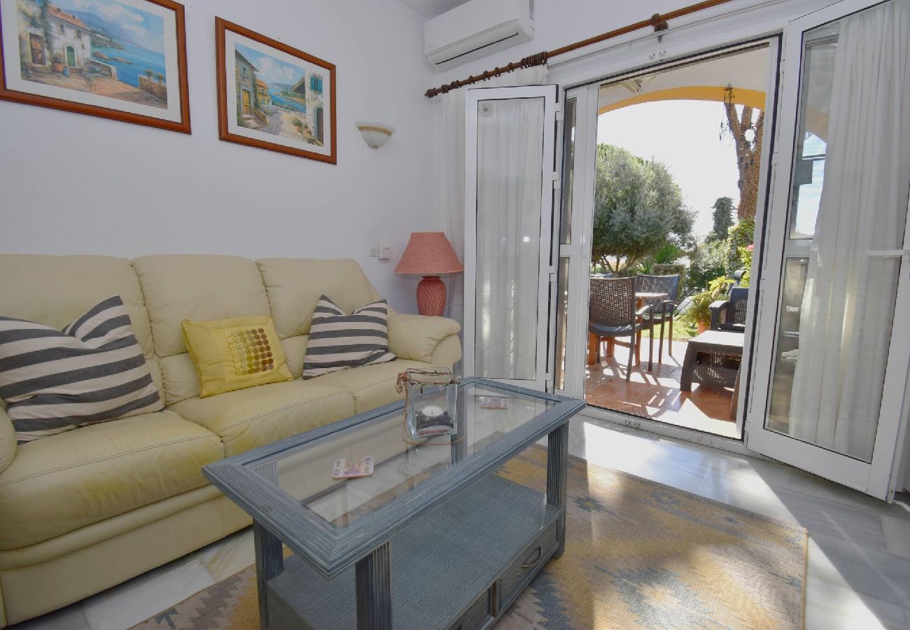 Lounge property management