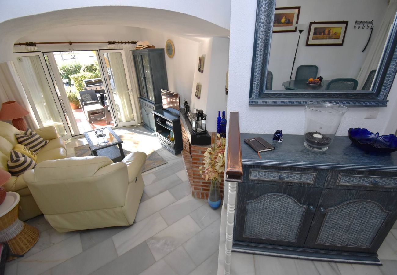 Lounge property management