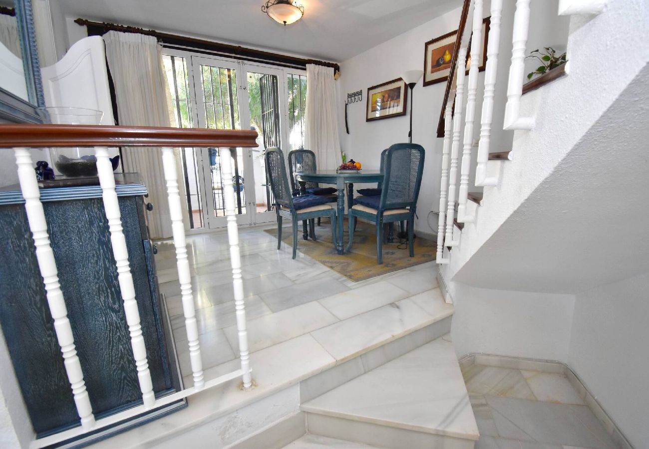 Dining room Holiday Rentals