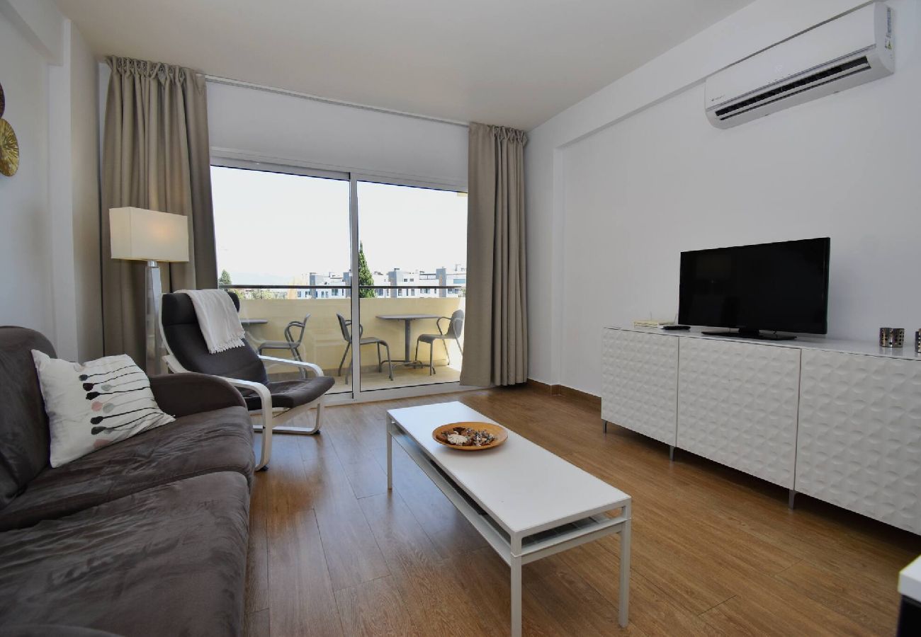 Lounge property management