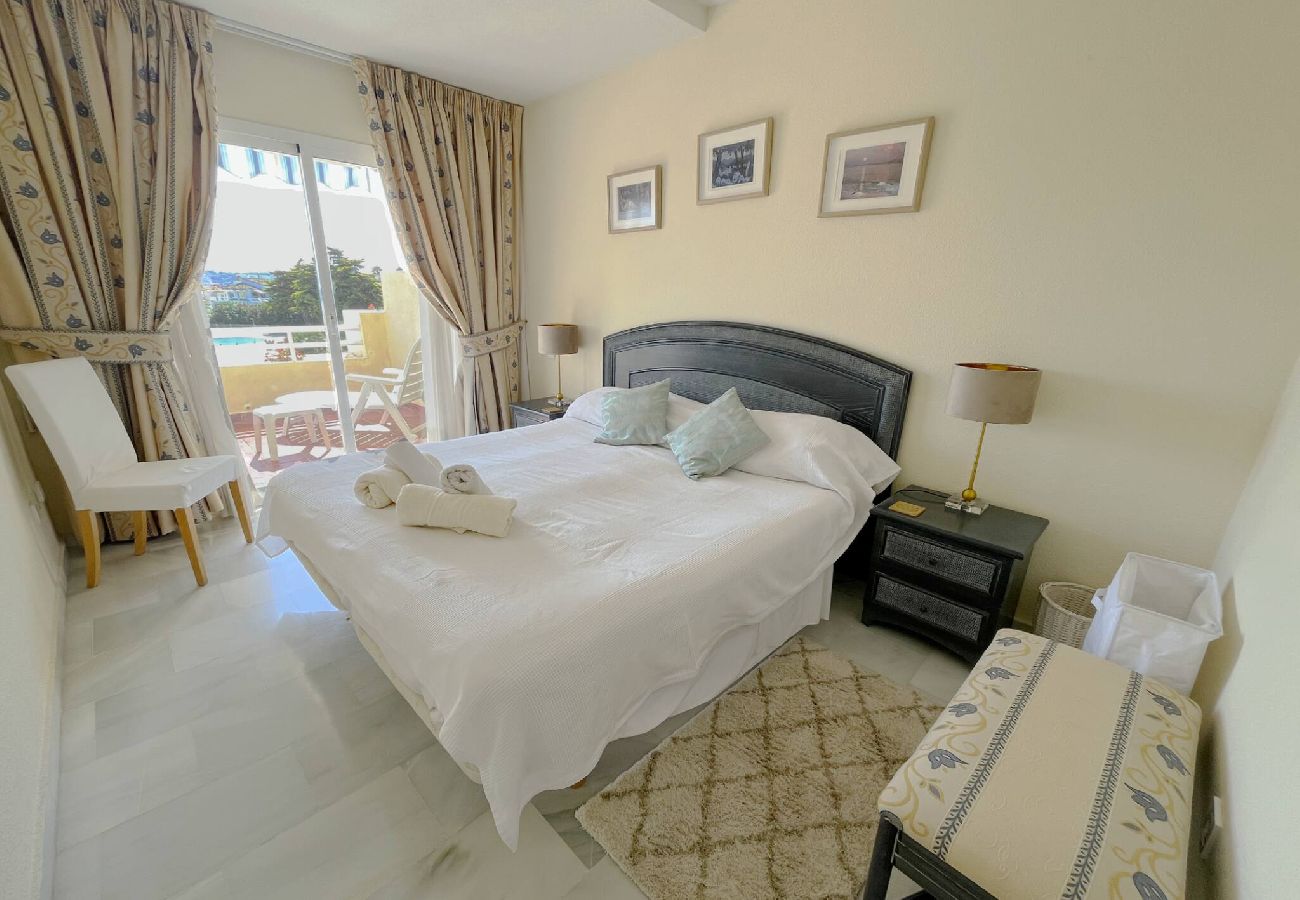Bedroom Holiday Rentals