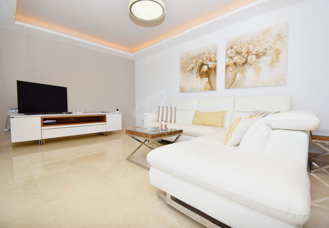 Lounge property management