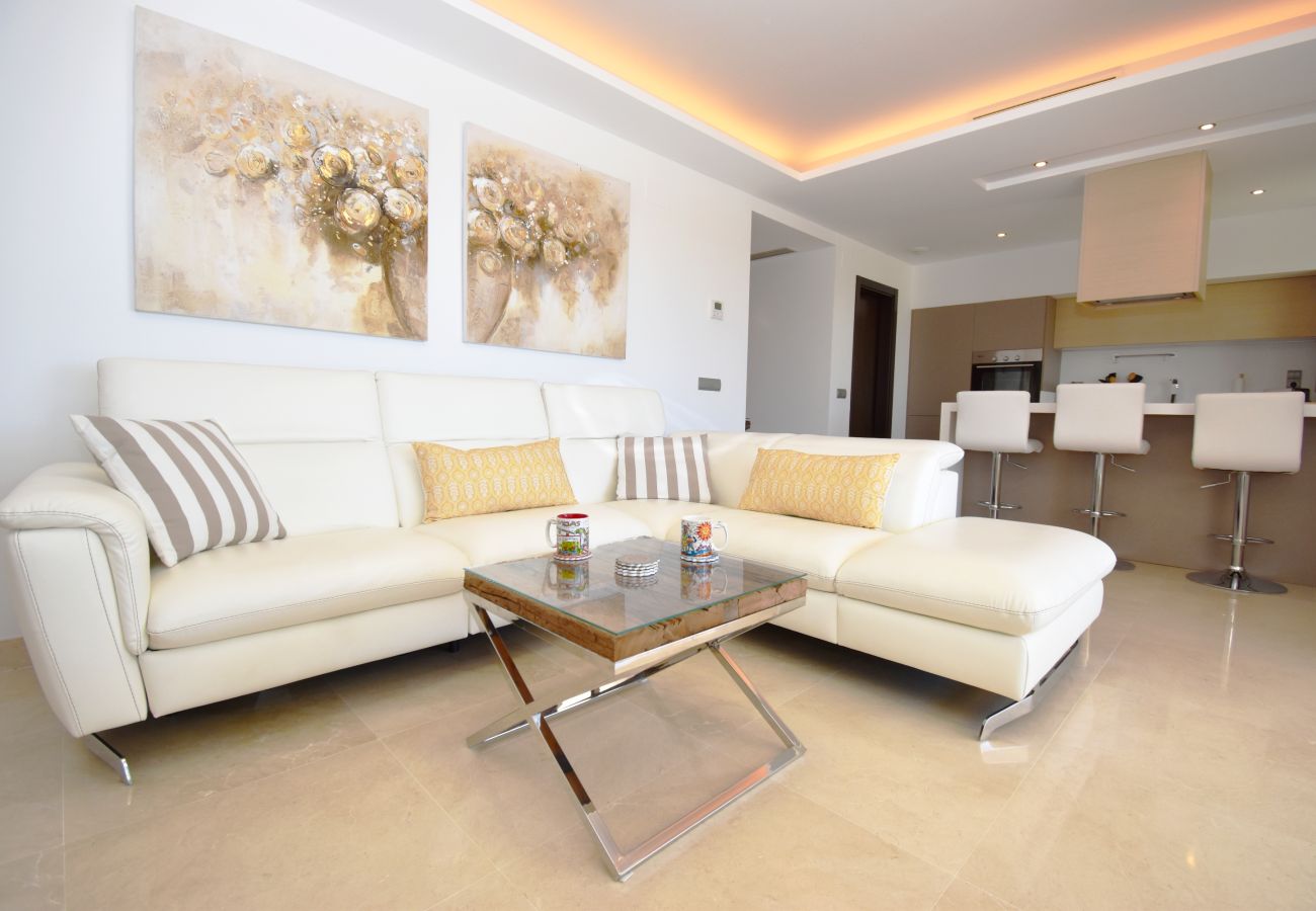 Lounge property management