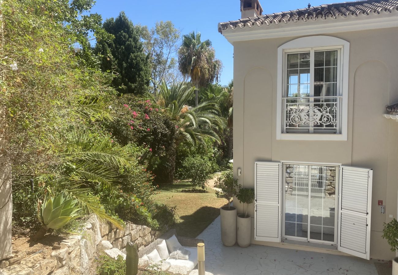 Garden Views vacations