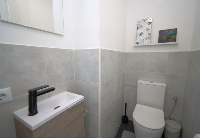 Apartment in Mijas Costa - Eagle Golf Park – Sunny 2-Bed with Balcony & Pool Access - by Mediterra Rentals Apartment in Mijas Costa - Eagle Golf Park – Sunny 2-Bed with Balcony & Pool Access - by Mediterra Rentals