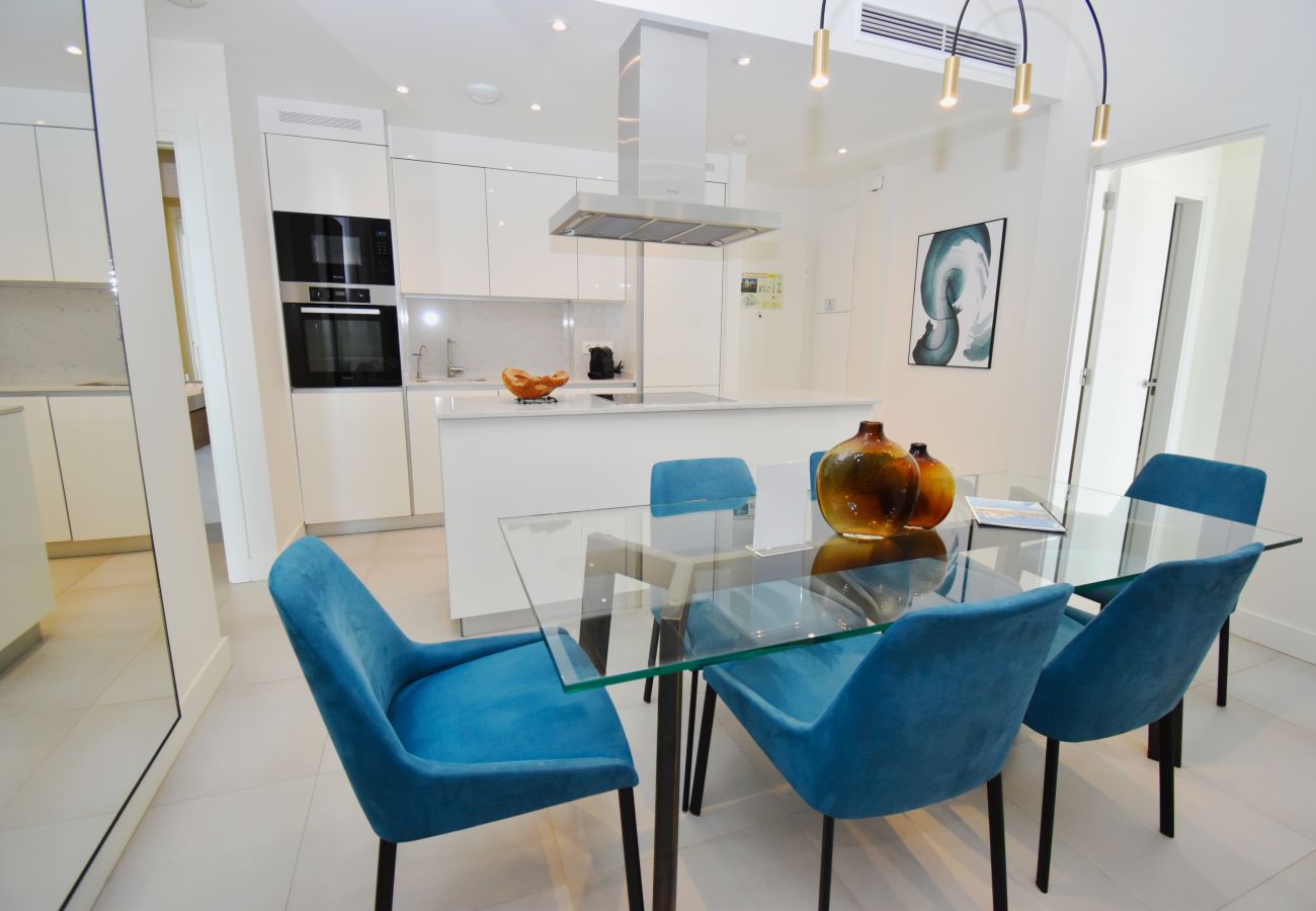 Apartment in Mijas Costa - Top-Floor Apartment | Unmatched Sea Views & Pool