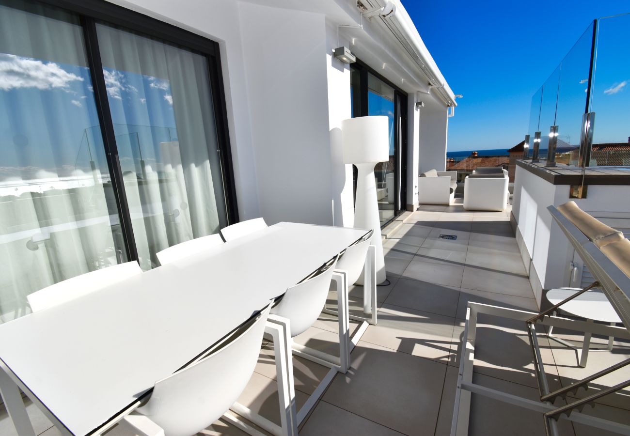 Apartment in Mijas Costa - Top-Floor Apartment | Unmatched Sea Views & Pool