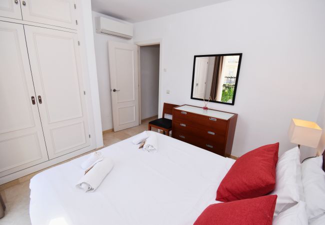Terraced House in Mijas Costa - Family Townhouse in Mijas Costa with Resort Pools & Patio - by Mediterra Rentals Terraced House in Mijas Costa - Family Townhouse in Mijas Costa with Resort Pools & Patio - by Mediterra Rentals